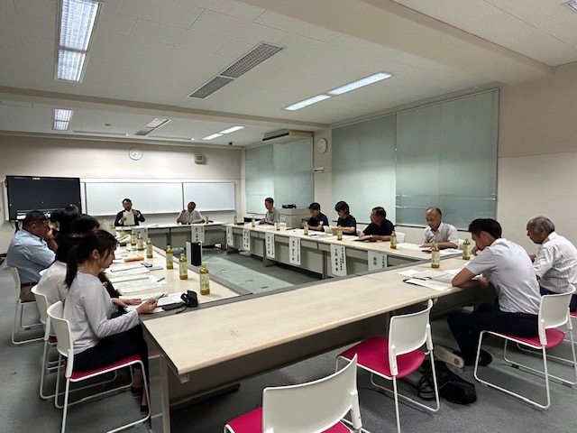 33BE9296252DFDBB0ACCBED240F03C1EB38EC030